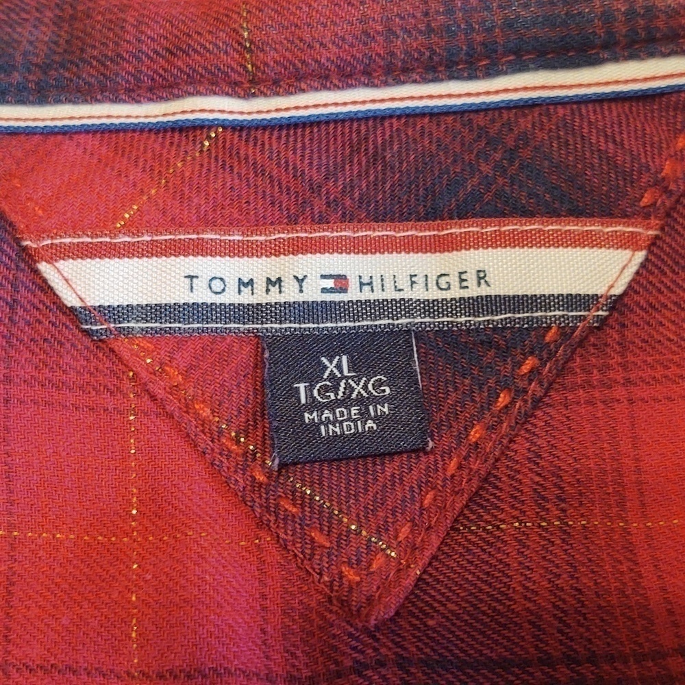 Tommy Hilfiger Women's Long Sleeve Button Up Plaid Shirt - Picture 7 of 14